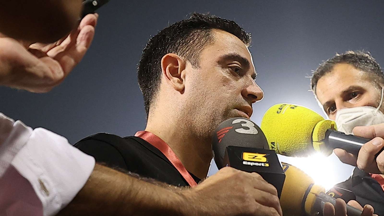 4000万欧元中场心仪皇马，曼联接触却无奈球员无意加盟